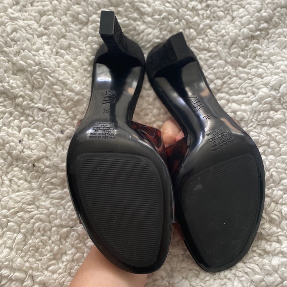 Mules - Picture 3 of 4